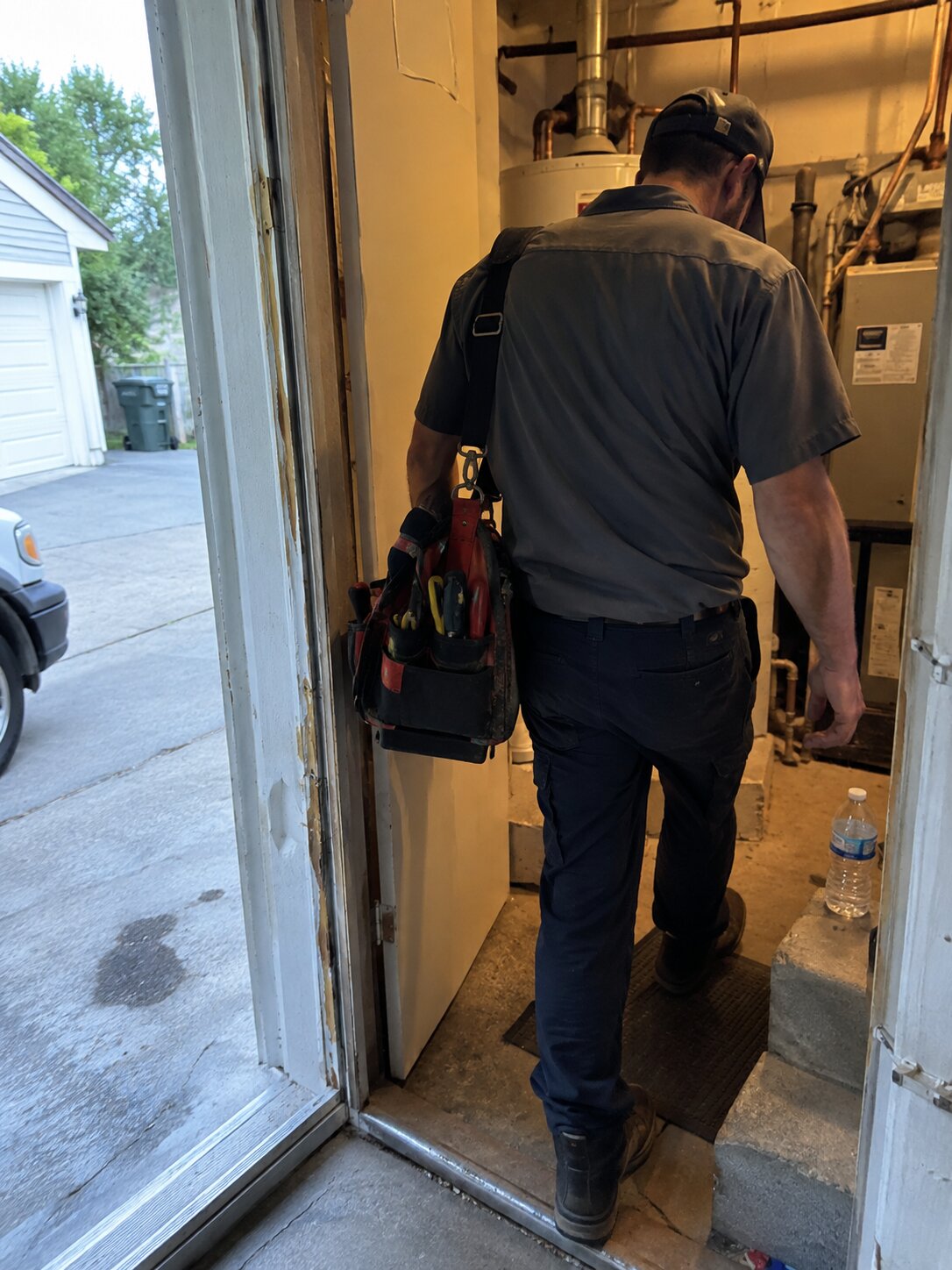 Residential HVAC service call arrival by Lexington Heating and Air